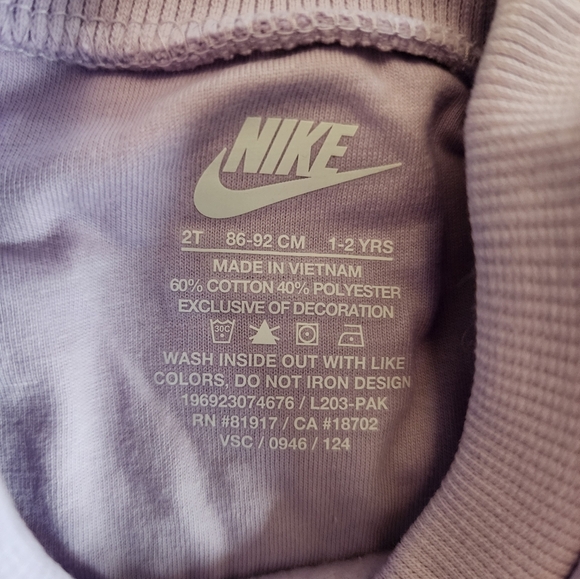 NIKE Girls Little Kids' Sweatshirt And Leggings Set Lilac Purple - Picture 10 of 10